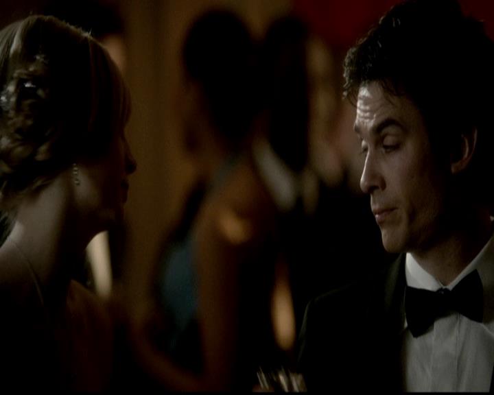 VampireDiariesWorld-dot-org_4x19PicturesOfYou1311.jpg