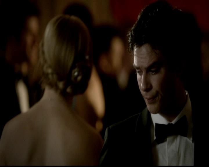 VampireDiariesWorld-dot-org_4x19PicturesOfYou1312.jpg