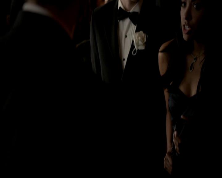 VampireDiariesWorld-dot-org_4x19PicturesOfYou1319.jpg