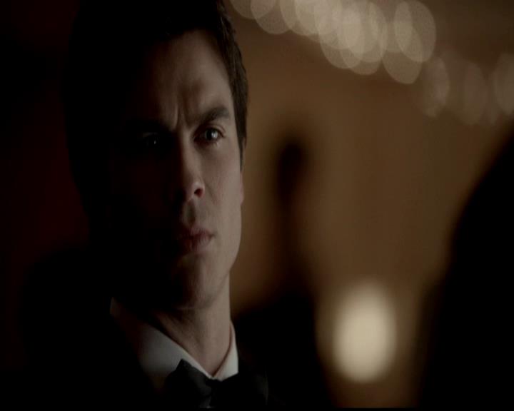 VampireDiariesWorld-dot-org_4x19PicturesOfYou1325.jpg