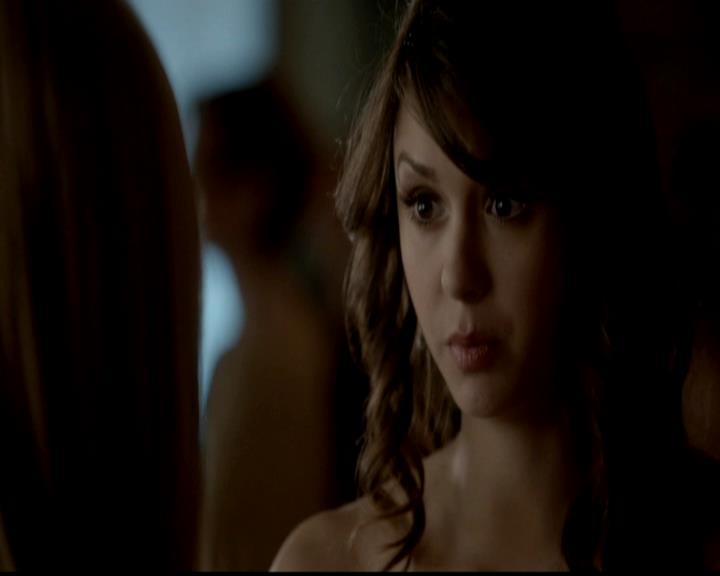 VampireDiariesWorld-dot-org_4x19PicturesOfYou1342.jpg