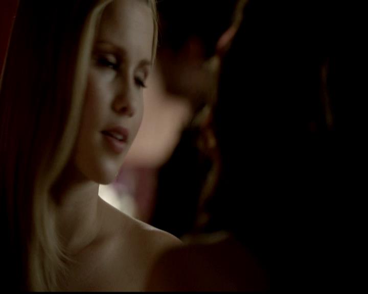 VampireDiariesWorld-dot-org_4x19PicturesOfYou1354.jpg