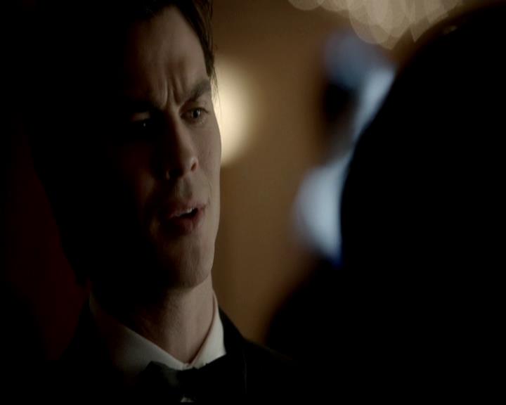 VampireDiariesWorld-dot-org_4x19PicturesOfYou1367.jpg