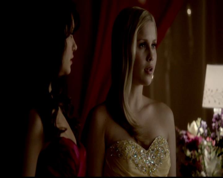 VampireDiariesWorld-dot-org_4x19PicturesOfYou1385.jpg