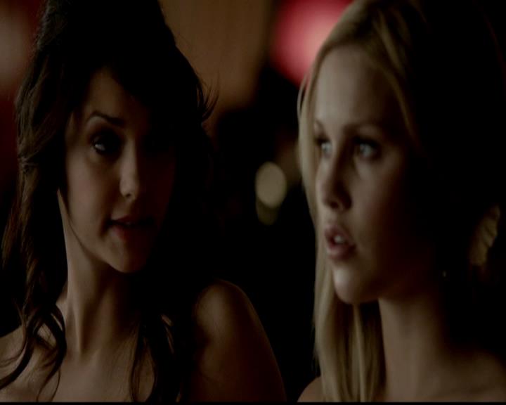 VampireDiariesWorld-dot-org_4x19PicturesOfYou1393.jpg