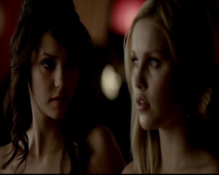 VampireDiariesWorld-dot-org_4x19PicturesOfYou1394.jpg