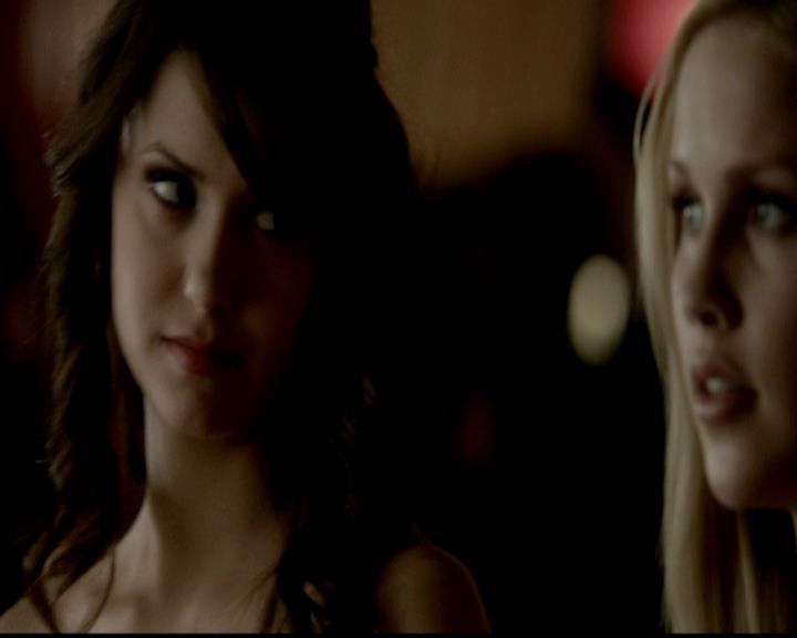 VampireDiariesWorld-dot-org_4x19PicturesOfYou1409.jpg