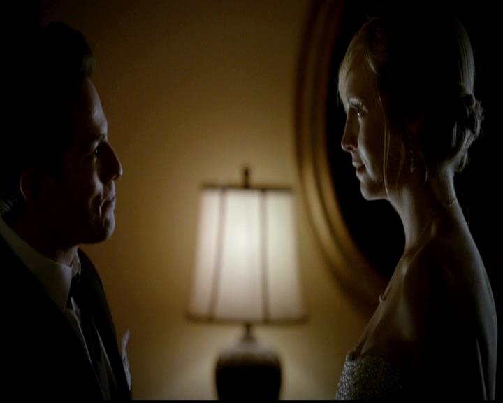 VampireDiariesWorld-dot-org_4x19PicturesOfYou1456.jpg