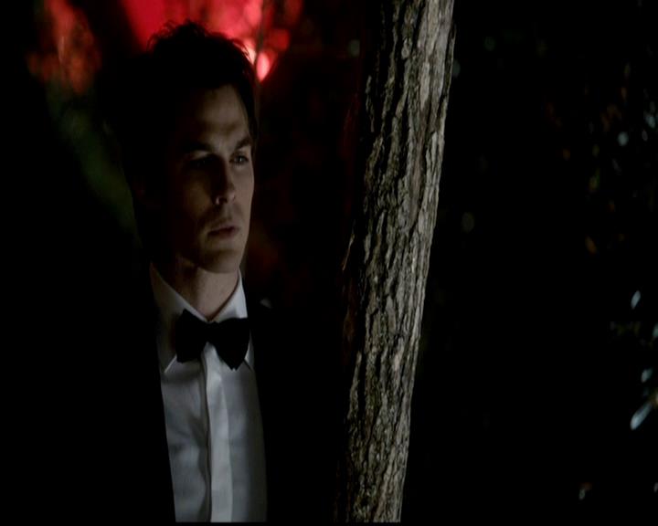 VampireDiariesWorld-dot-org_4x19PicturesOfYou1468.jpg