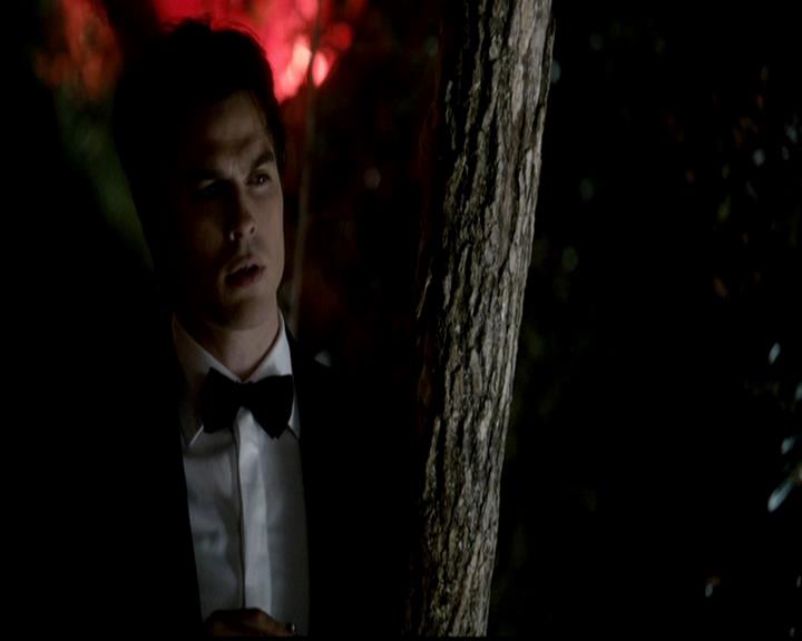 VampireDiariesWorld-dot-org_4x19PicturesOfYou1477.jpg