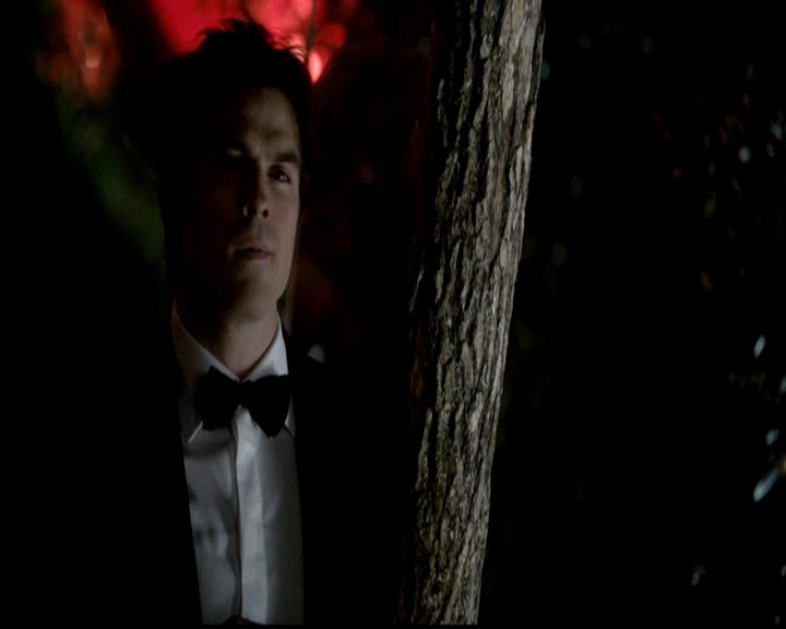 VampireDiariesWorld-dot-org_4x19PicturesOfYou1478.jpg