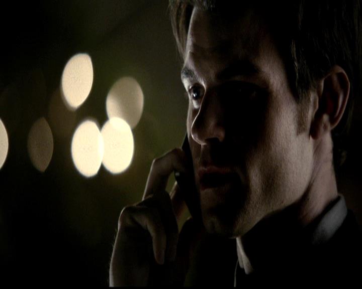 VampireDiariesWorld-dot-org_4x19PicturesOfYou1981.jpg