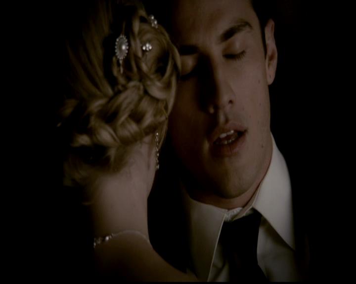 VampireDiariesWorld-dot-org_4x19PicturesOfYou2008.jpg