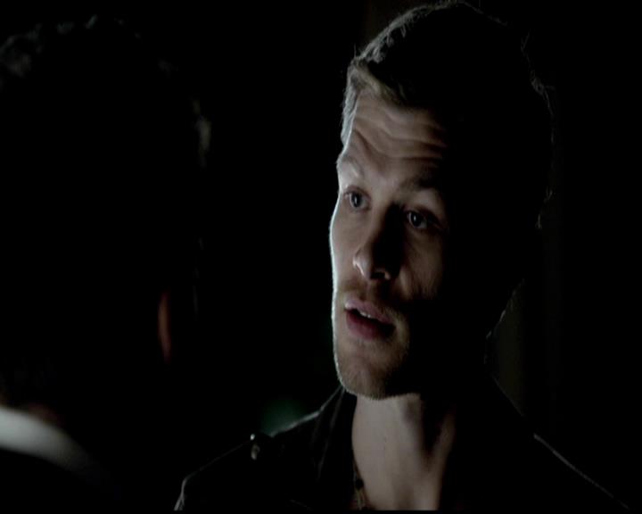 VampireDiariesWorld-dot-org_4x19PicturesOfYou2068.jpg