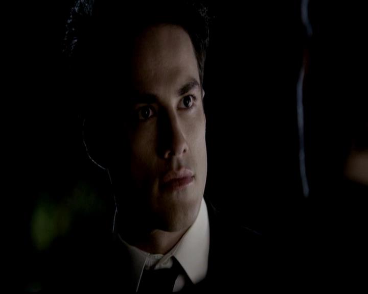 VampireDiariesWorld-dot-org_4x19PicturesOfYou2075.jpg