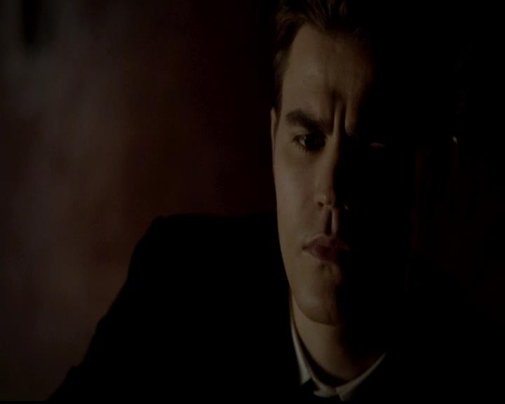 VampireDiariesWorld-dot-org_4x19PicturesOfYou2098.jpg