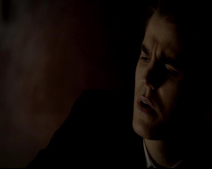 VampireDiariesWorld-dot-org_4x19PicturesOfYou2105.jpg