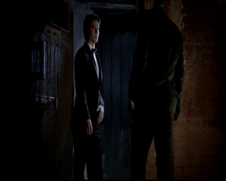 VampireDiariesWorld-dot-org_4x19PicturesOfYou2124.jpg