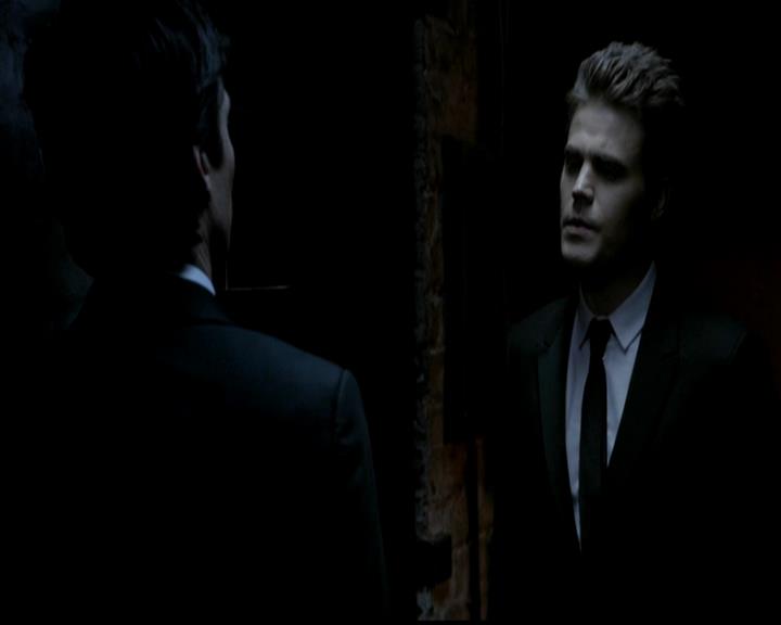 VampireDiariesWorld-dot-org_4x19PicturesOfYou2132.jpg