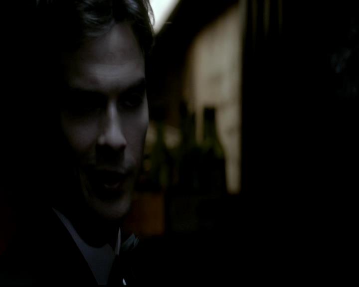 VampireDiariesWorld-dot-org_4x19PicturesOfYou2142.jpg