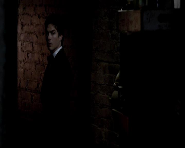 VampireDiariesWorld-dot-org_4x19PicturesOfYou2151.jpg