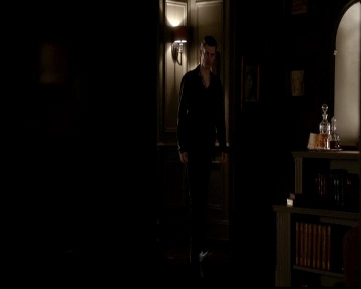 VampireDiariesWorld-dot-org_4x19PicturesOfYou2161.jpg