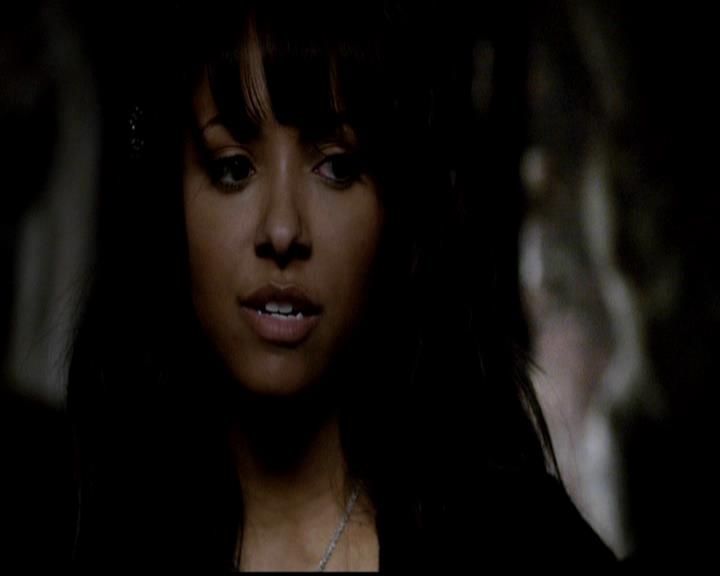 VampireDiariesWorld-dot-org_4x19PicturesOfYou2226.jpg