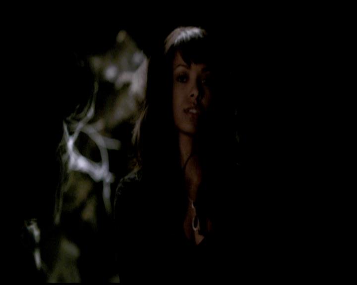 VampireDiariesWorld-dot-org_4x19PicturesOfYou2239.jpg