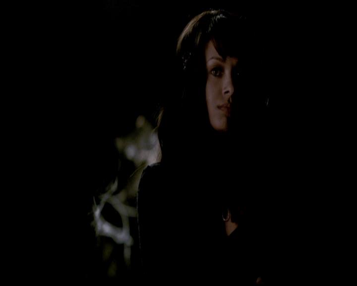 VampireDiariesWorld-dot-org_4x19PicturesOfYou2245.jpg