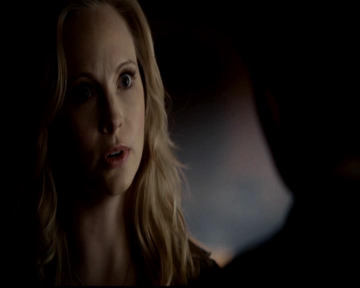 VampireDiariesWorld-dot-org_4x21ShesComeUndone0154.jpg