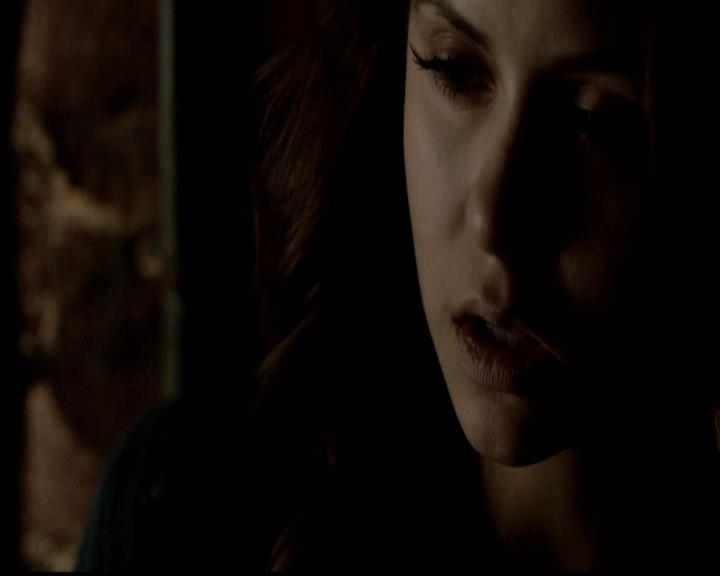 VampireDiariesWorld-dot-org_4x21ShesComeUndone0229.jpg