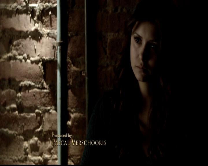 VampireDiariesWorld-dot-org_4x21ShesComeUndone0245.jpg