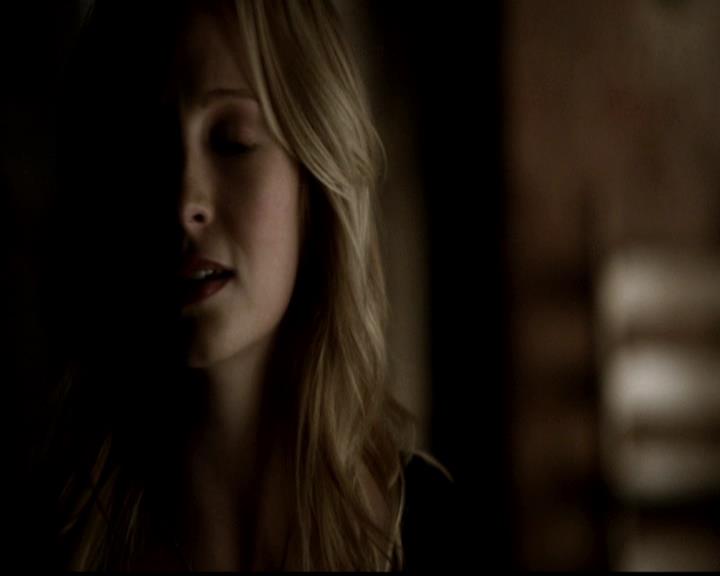 VampireDiariesWorld-dot-org_4x21ShesComeUndone0247.jpg