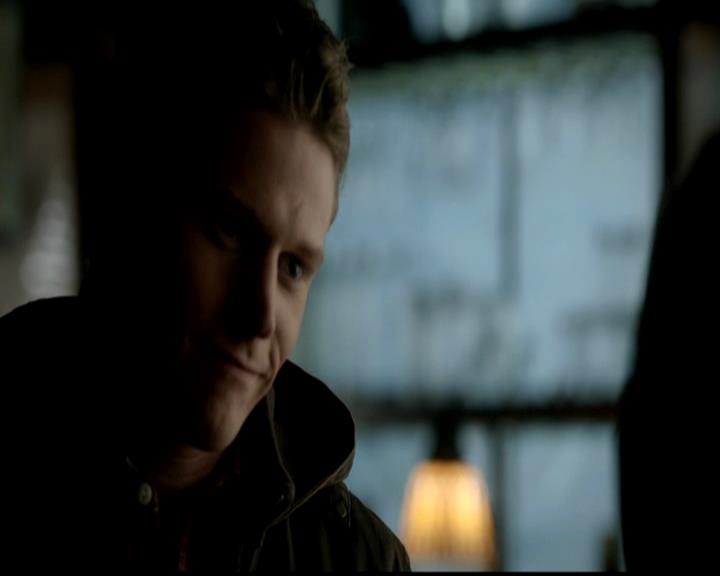 VampireDiariesWorld-dot-org_4x21ShesComeUndone0335.jpg