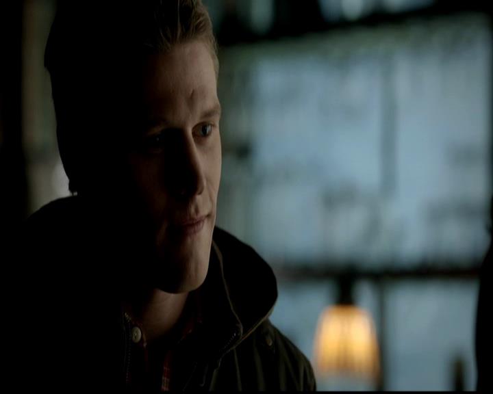 VampireDiariesWorld-dot-org_4x21ShesComeUndone0344.jpg