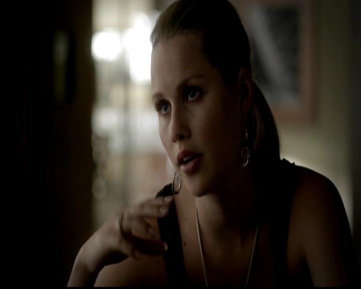 VampireDiariesWorld-dot-org_4x21ShesComeUndone0350.jpg