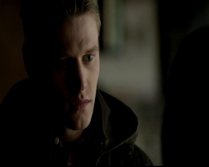 VampireDiariesWorld-dot-org_4x21ShesComeUndone0354.jpg