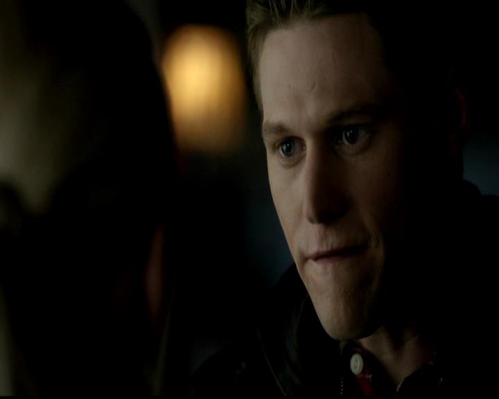 VampireDiariesWorld-dot-org_4x21ShesComeUndone0384.jpg