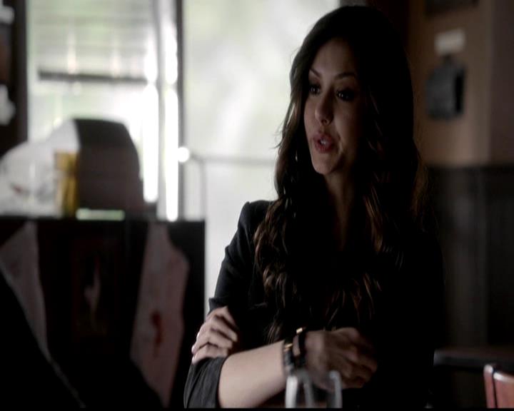 VampireDiariesWorld-dot-org_4x21ShesComeUndone0459.jpg