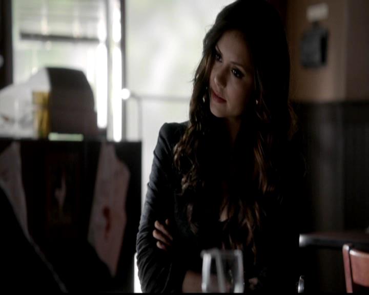 VampireDiariesWorld-dot-org_4x21ShesComeUndone0461.jpg