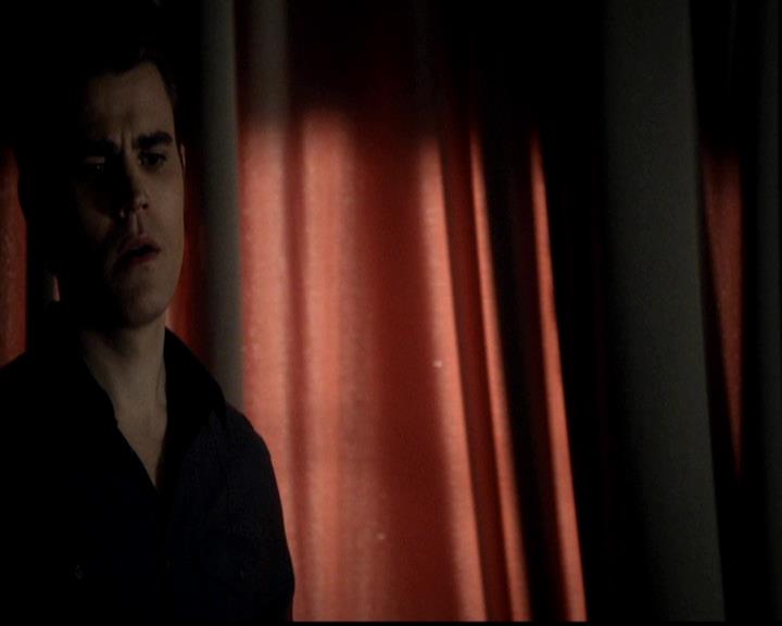 VampireDiariesWorld-dot-org_4x21ShesComeUndone0544.jpg