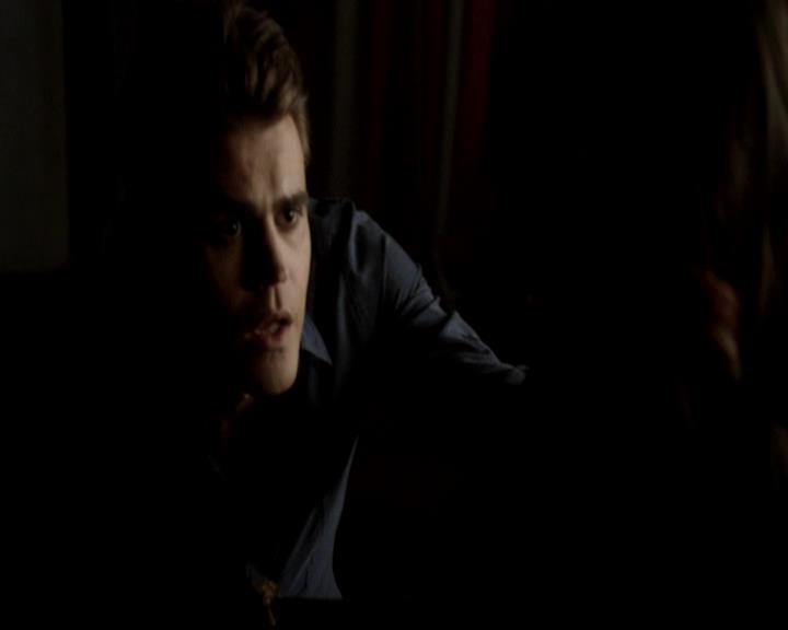 VampireDiariesWorld-dot-org_4x21ShesComeUndone0569.jpg