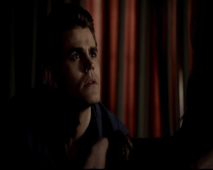 VampireDiariesWorld-dot-org_4x21ShesComeUndone0579.jpg