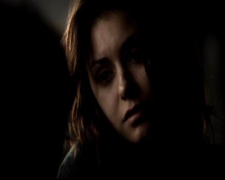 VampireDiariesWorld-dot-org_4x21ShesComeUndone0596.jpg