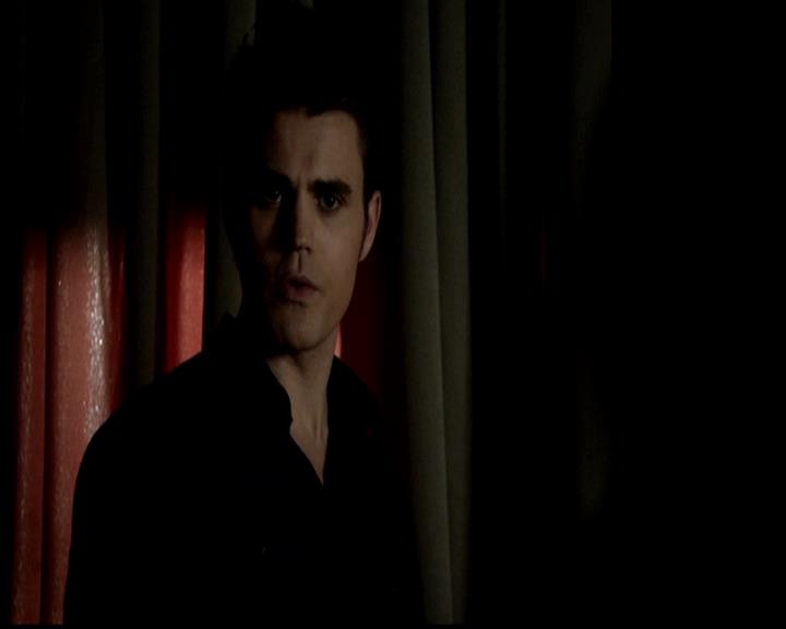 VampireDiariesWorld-dot-org_4x21ShesComeUndone0614.jpg