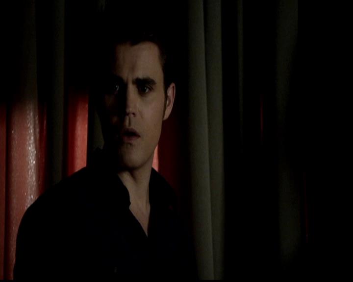 VampireDiariesWorld-dot-org_4x21ShesComeUndone0617.jpg