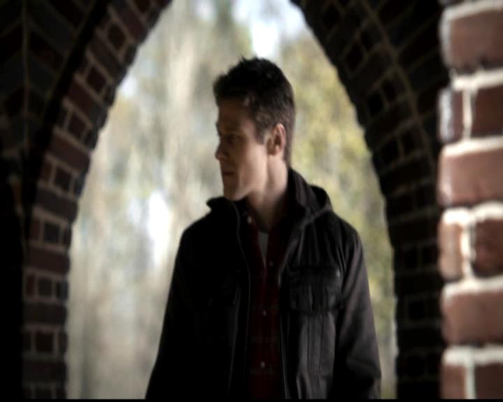 VampireDiariesWorld-dot-org_4x21ShesComeUndone0629.jpg