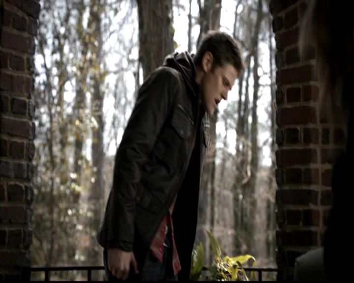 VampireDiariesWorld-dot-org_4x21ShesComeUndone0633.jpg