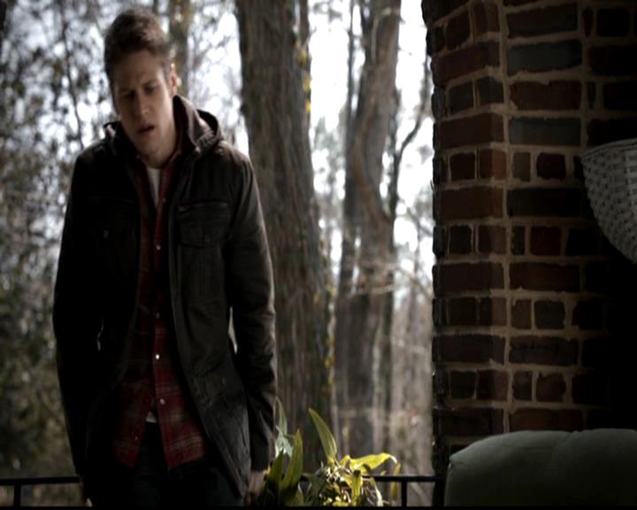 VampireDiariesWorld-dot-org_4x21ShesComeUndone0634.jpg