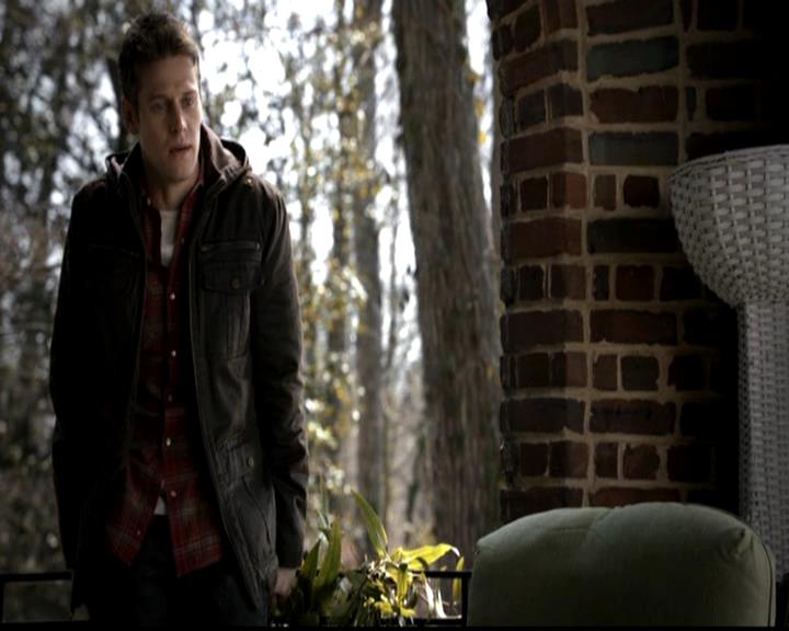 VampireDiariesWorld-dot-org_4x21ShesComeUndone0636.jpg